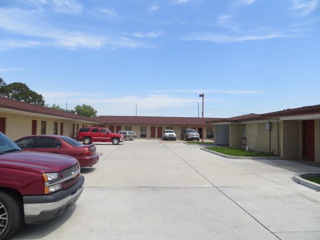 Bayshore Motel Лапорт Экстерьер фото