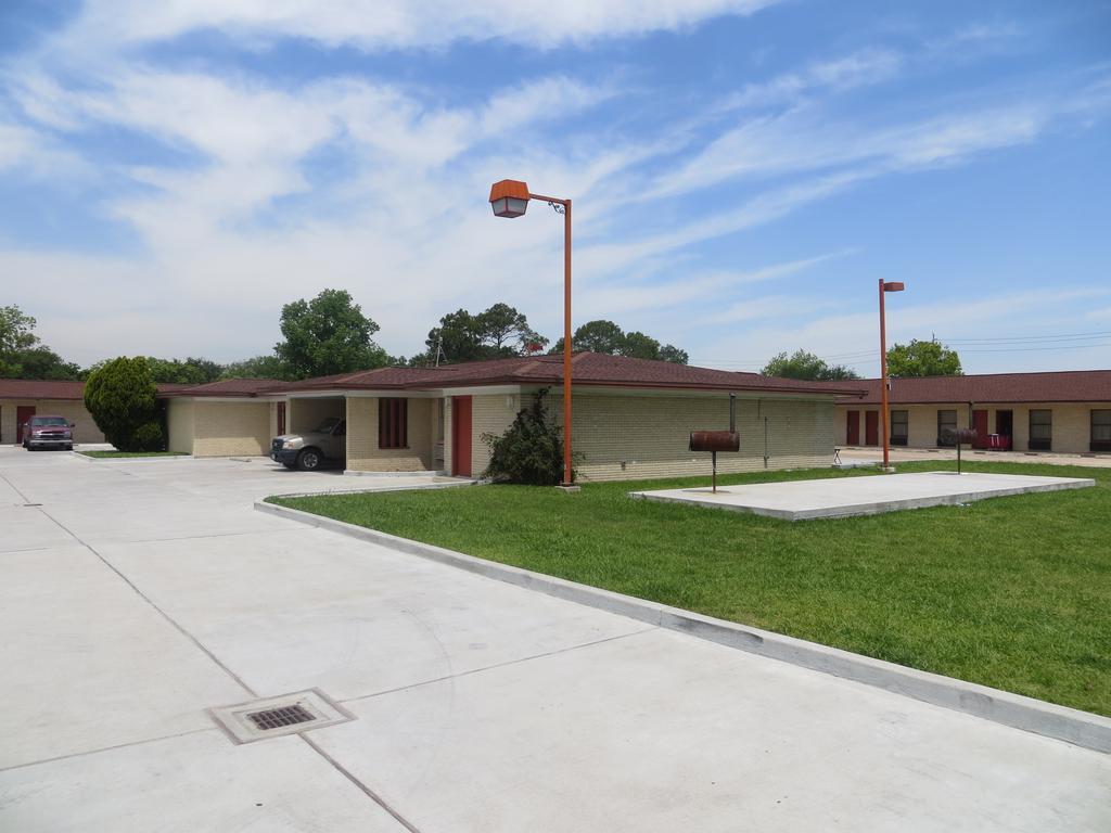 Bayshore Motel Лапорт Экстерьер фото